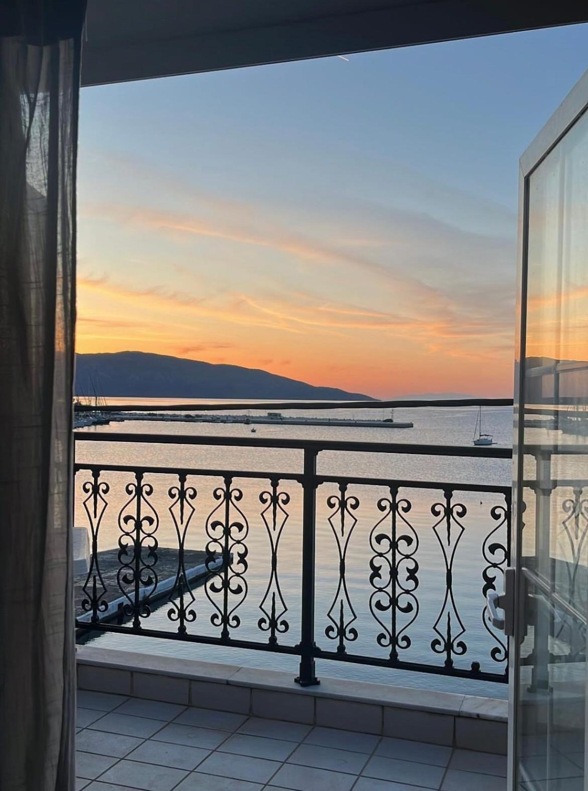 Sea Side Studios Agia Efimia ภายนอก รูปภาพ